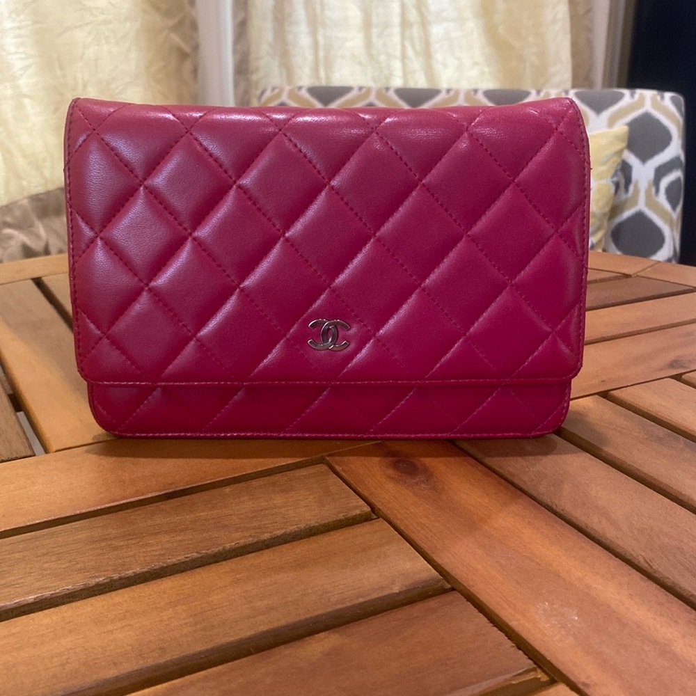 CHANEL WOC Wallet on chain lambskin crossbody